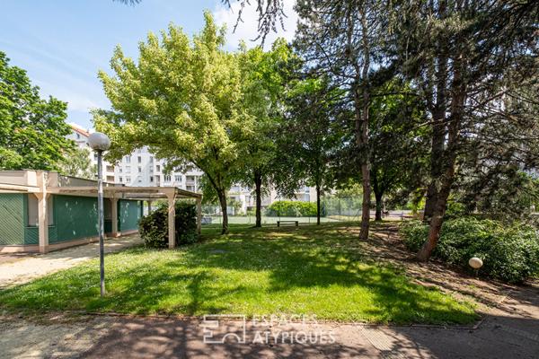 Appartement traversant avec loggia à Lyon 7ème