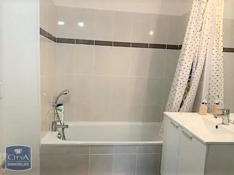 Appartement à louer 1 pièce 24.52m² Aix-en-Provence (13100)