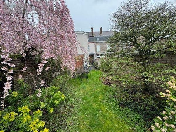 Maison de maître à vendre à Croix dans le Nord (59170), ref : LC949
