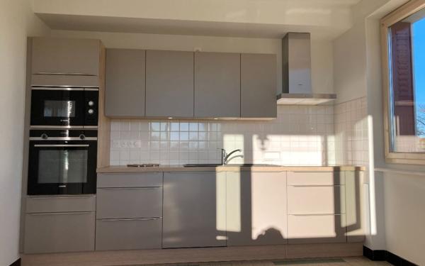 Maison à louer    3 pièces •  Saint-Germain-les-Belles