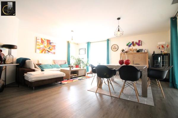 Roques (31120) Maison avec piscine à vendre – à Roques, proximité périphérique et commodités