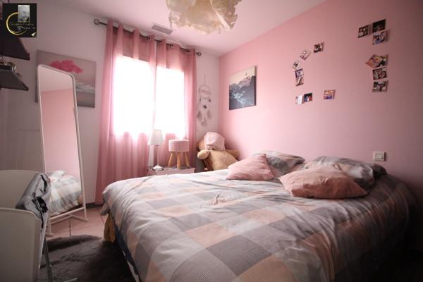 Roques (31120) Maison avec piscine à vendre – à Roques, proximité périphérique et commodités