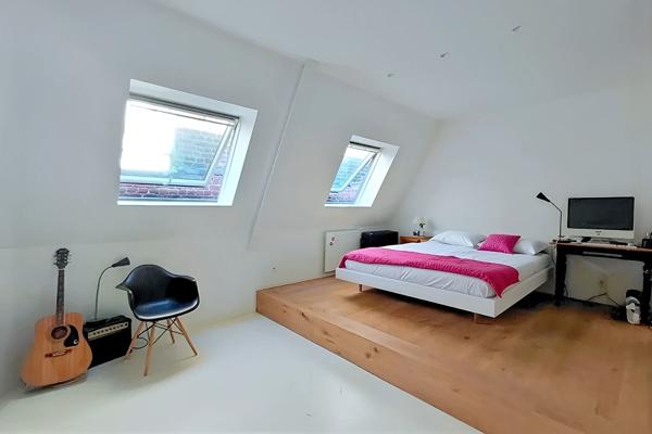 Immeuble à usage mixte habitation et local professionnel Lille 477 m2