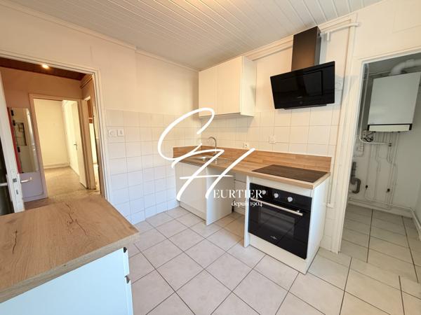 ST MARTIN D'HERES - APPARTEMENT T4 - BALCON