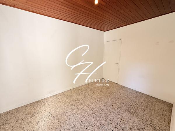 ST MARTIN D'HERES - APPARTEMENT T4 - BALCON