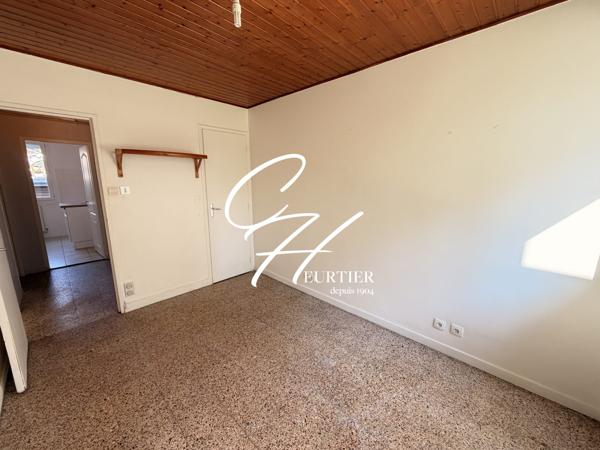 ST MARTIN D'HERES - APPARTEMENT T4 - BALCON