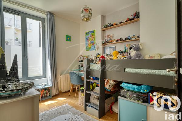 Apartment for sale 4 rooms 77 m² Issy-les-Moulineaux