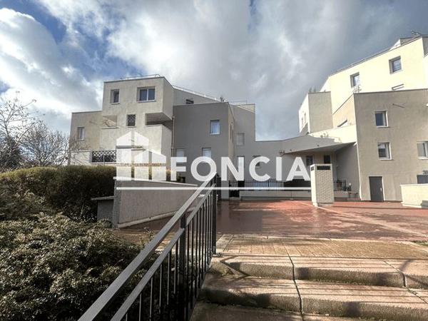 À vendre Appartement 4 pièces 83 m² - Evry 91000