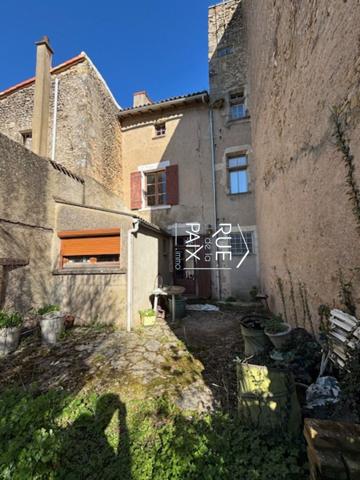 79600 SAINT LOUP LAMAIRE Maison de village Saint Loup Lamaire 4 pièces 89 m2