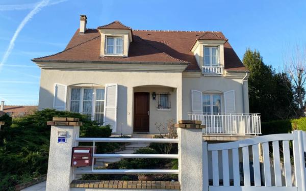 Maison à vendre    5 pièces • 138 m2 Mandres-les-Roses