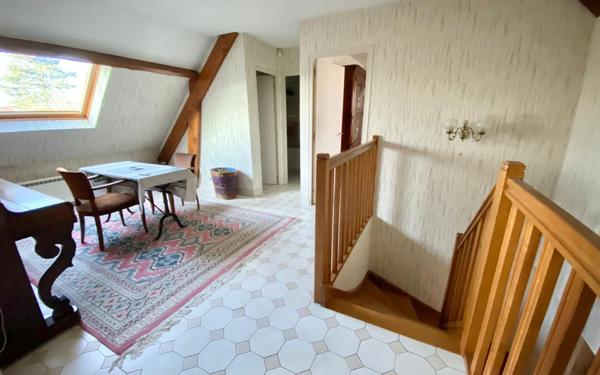 Maison à vendre    5 pièces • 138 m2 Mandres-les-Roses