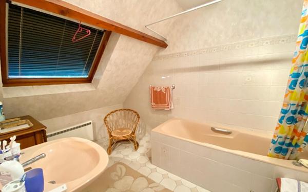 Maison à vendre    5 pièces • 138 m2 Mandres-les-Roses