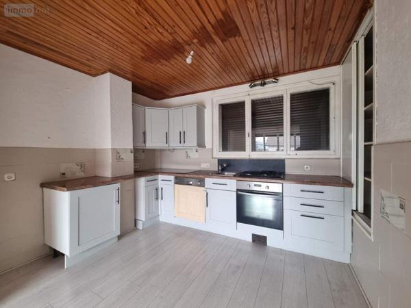 Maison à vendre à Prévessin-Moëns dans l'Ain (01280), ref : 01047-101