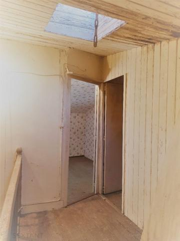 Maison de ville avec pierres de taille à flan du château de La Rochefoucauld, terrasse mitoyenne de 55m2 avec vue exceptionnelle, idéal investisseur, accompagnement pour rénovation