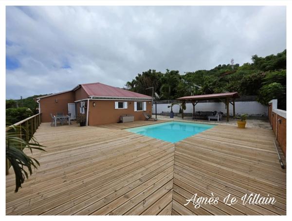 Maison T5 Vue Mer avec sa piscine