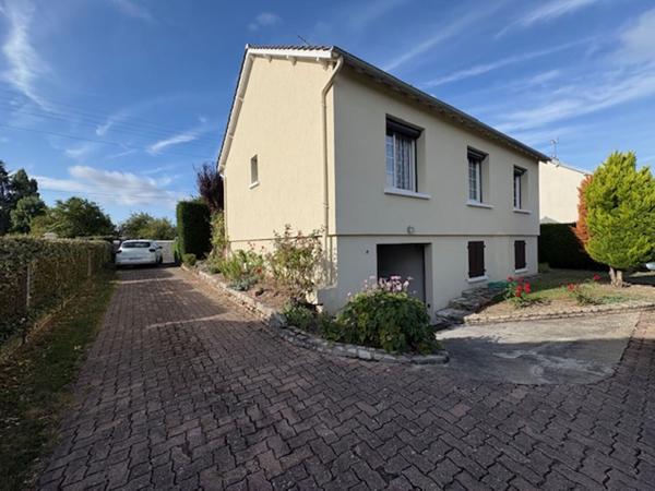 SAINT-AVERTIN : Maison 3 chambres et un bureau, quartier CANGE