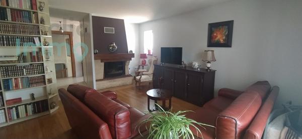 Vente maison Ruffec, 145m² 382m² 7 pièces 155 400€