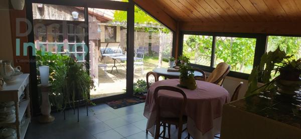 Vente maison Ruffec, 145m² 382m² 7 pièces 155 400€