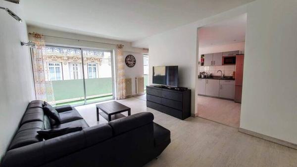 Appartement 1 pièce                                        - 42000 Saint-Étienne Réf : 12885