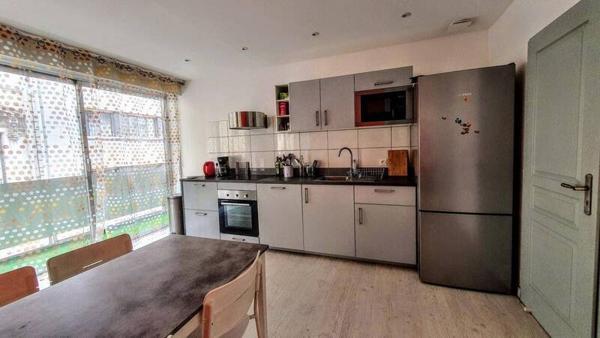 Appartement 1 pièce                                        - 42000 Saint-Étienne Réf : 12885