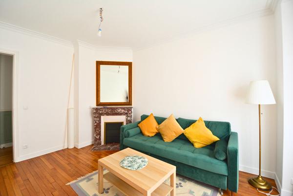 Appartement F2 - refait à neuf
