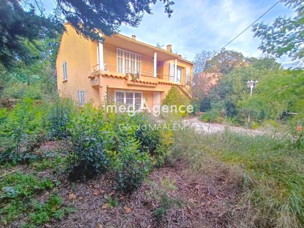 Maison à LE CANNET-DES-MAURES, 83340 - 4 pièces 124m²