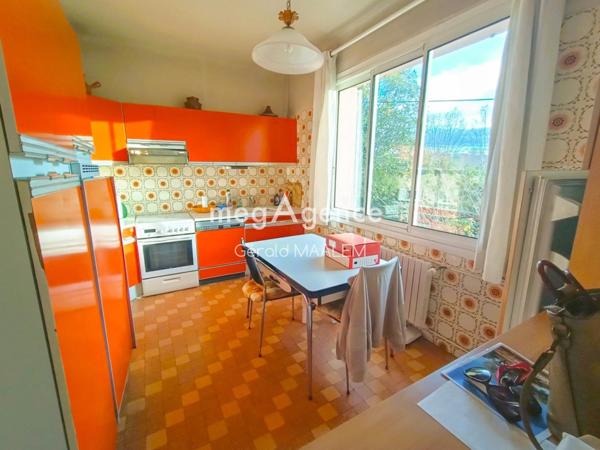 Maison à LE CANNET-DES-MAURES, 83340 - 4 pièces 124m²