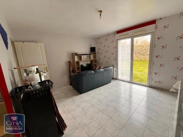 Appartement à louer 2 pièces 43.86m² Laval (53000)