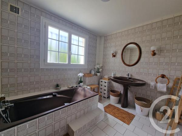maison à vendre  6 pièces - 159,58 m2 LESPARRE MEDOC - 33