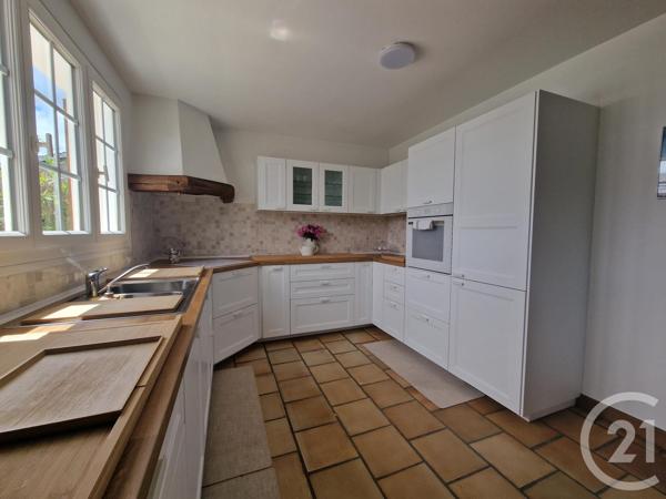 maison à vendre  6 pièces - 159,58 m2 LESPARRE MEDOC - 33