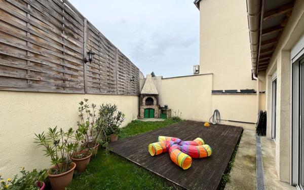 Appartement à vendre    3 pièces • 65 m2 Gagny