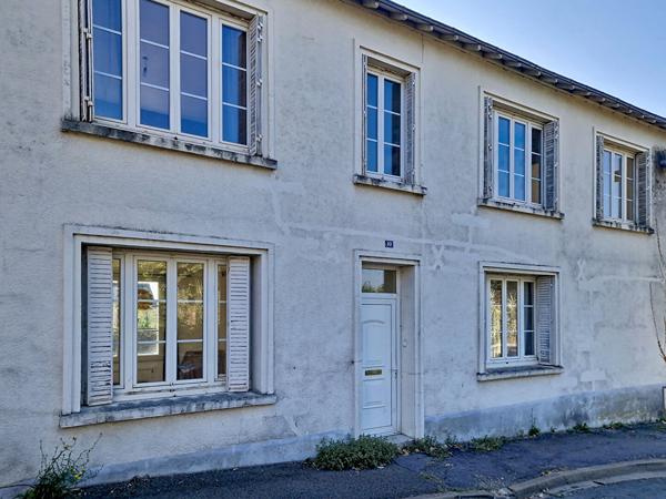 Maison ancienne de 6 pièces à vendre à Beaufort en Anjou