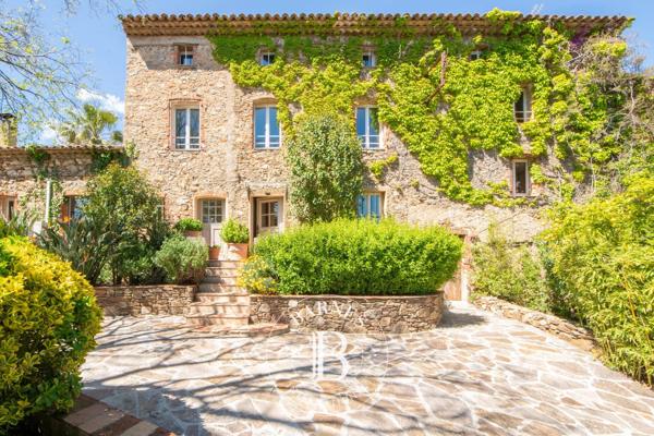 Sainte-Maxime, Propriété  410 m² à vendre