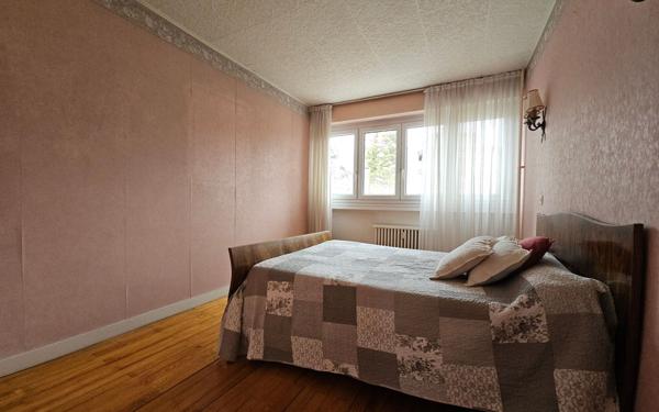 Appartement à vendre    3 pièces • 63,91 m2 Saint-Étienne