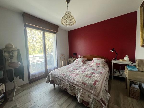 Un immeuble aux multiples possibilités, idéal pour investir, développer une activité ou créer plusieurs logements.