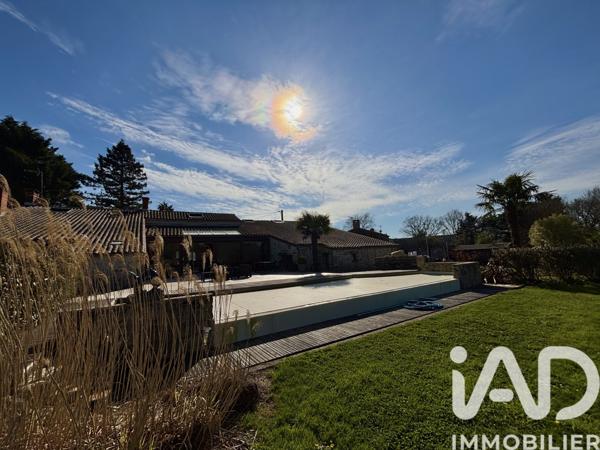 Maison à vendre 13 pièces 416 m² Aizenay