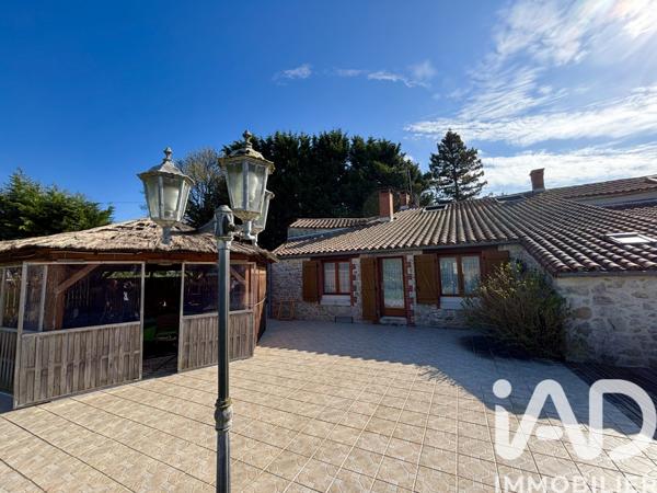 Maison à vendre 13 pièces 416 m² Aizenay