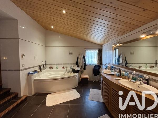 Maison à vendre 13 pièces 416 m² Aizenay