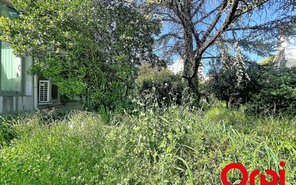 Maison à vendre    4 pièces •  Marseille 11