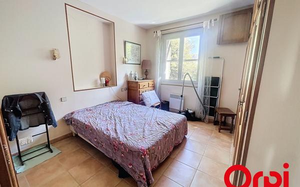 Maison à vendre    4 pièces •  Marseille 11