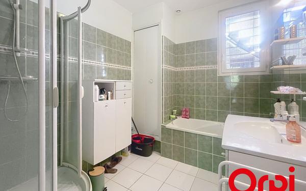 Maison à vendre    4 pièces •  Marseille 11