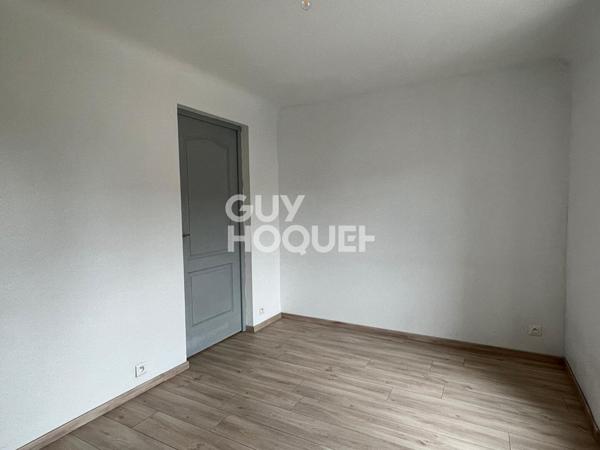 EN LOCATION : appartement T3 (50 m²) à CERNAY
