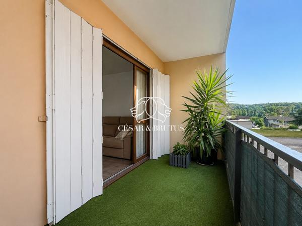 PONT EVEQUE CENTRE – T3/4 – 78m² – BALCON- CAVE – PLACE PRIVATIVE