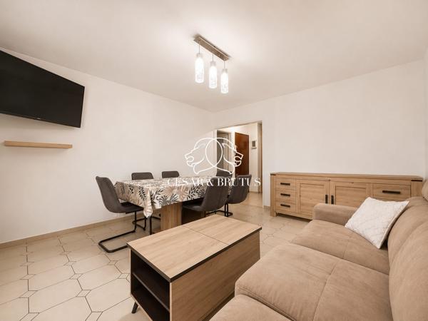 PONT EVEQUE CENTRE – T3/4 – 78m² – BALCON- CAVE – PLACE PRIVATIVE