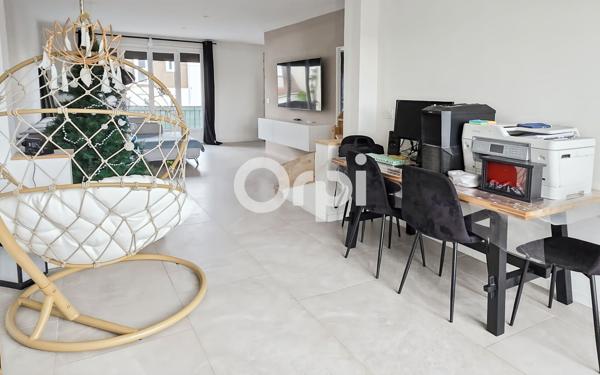 Maison à vendre    6 pièces •  Fosses