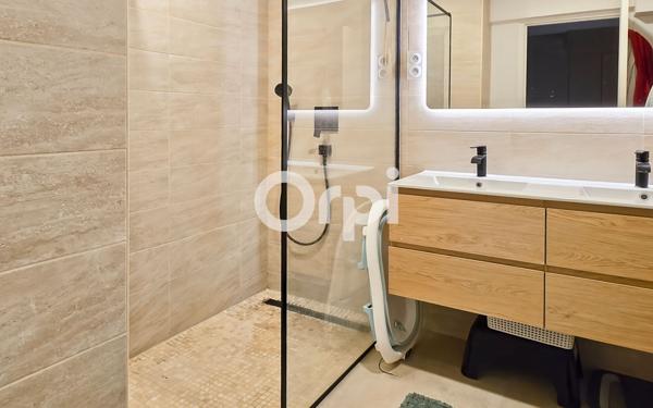 Maison à vendre    6 pièces •  Fosses