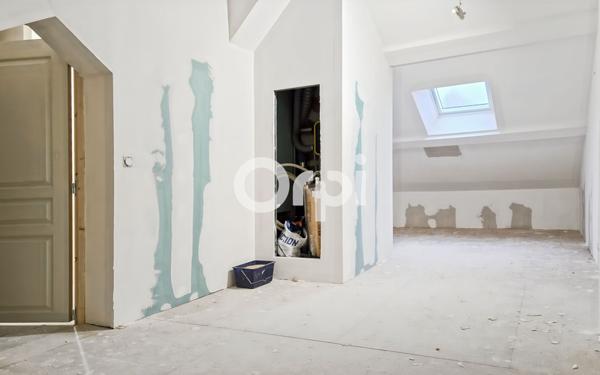 Maison à vendre    6 pièces •  Fosses