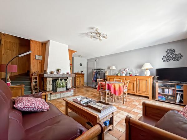 Maison Jouy Le Moutier 4 chambres secteur recherché