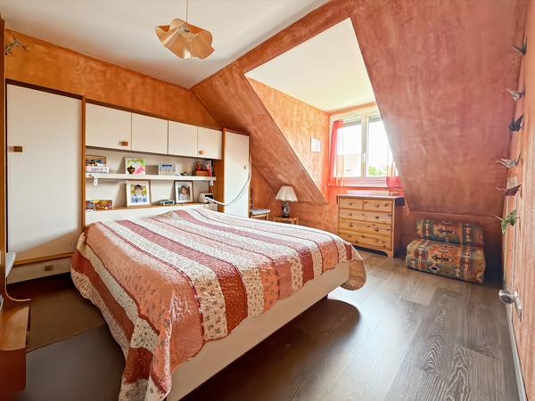 Maison Jouy Le Moutier 4 chambres secteur recherché