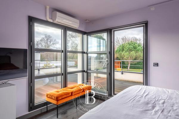Saint-Cyr-au-Mont-d'Or, Propriété 3 Chambres -  245 m² à vendre